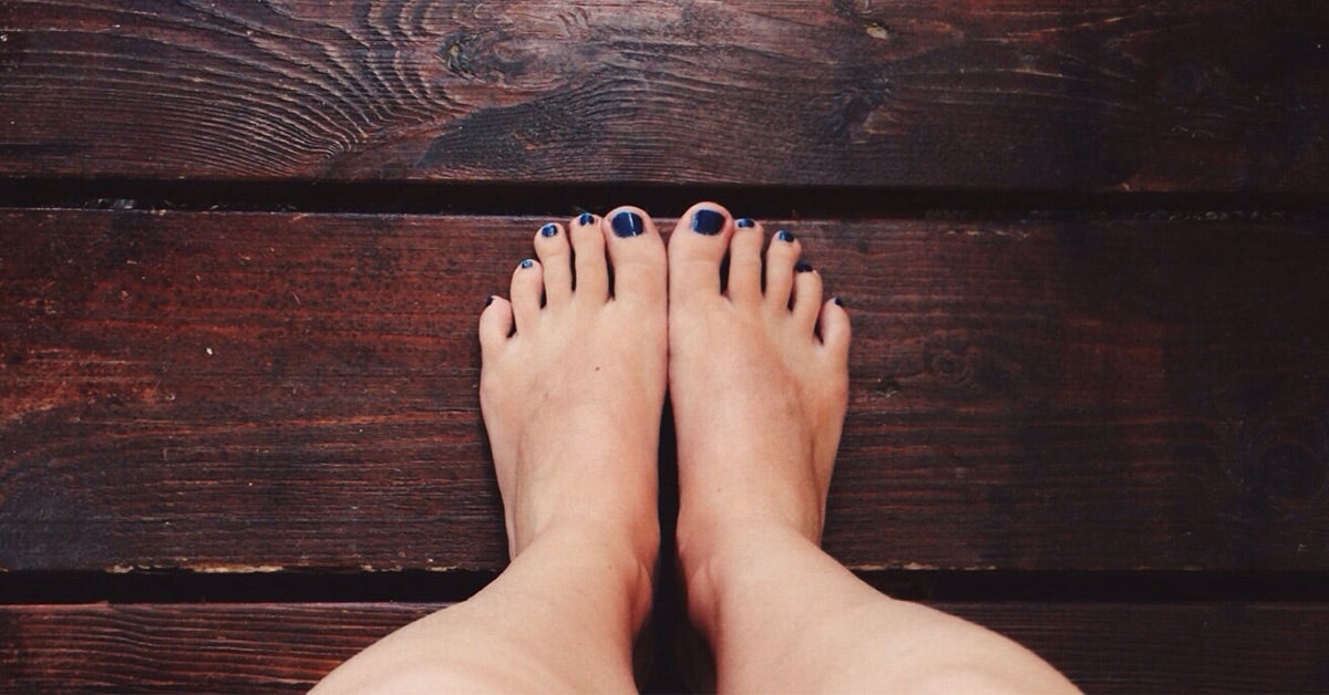 Pretty little toes