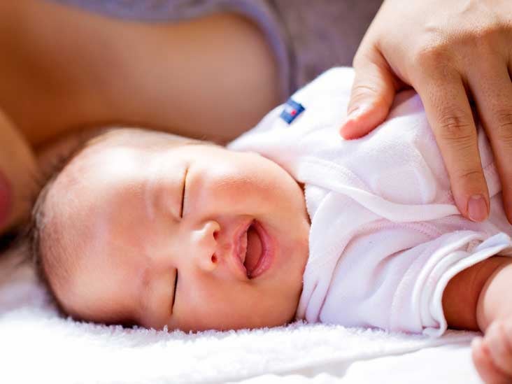 laughing-in-sleep-babies-newborns-what-it-means-and-more