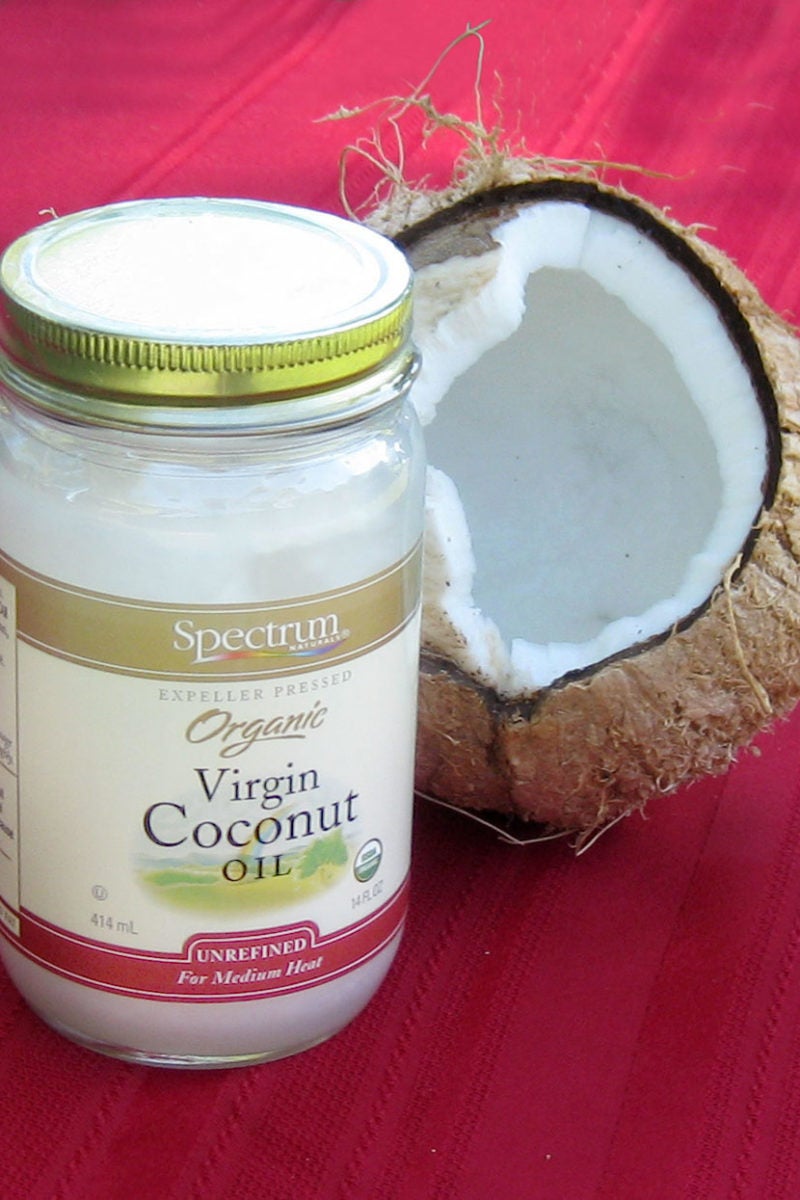 tip-soothe-skin-with-coconut-oil