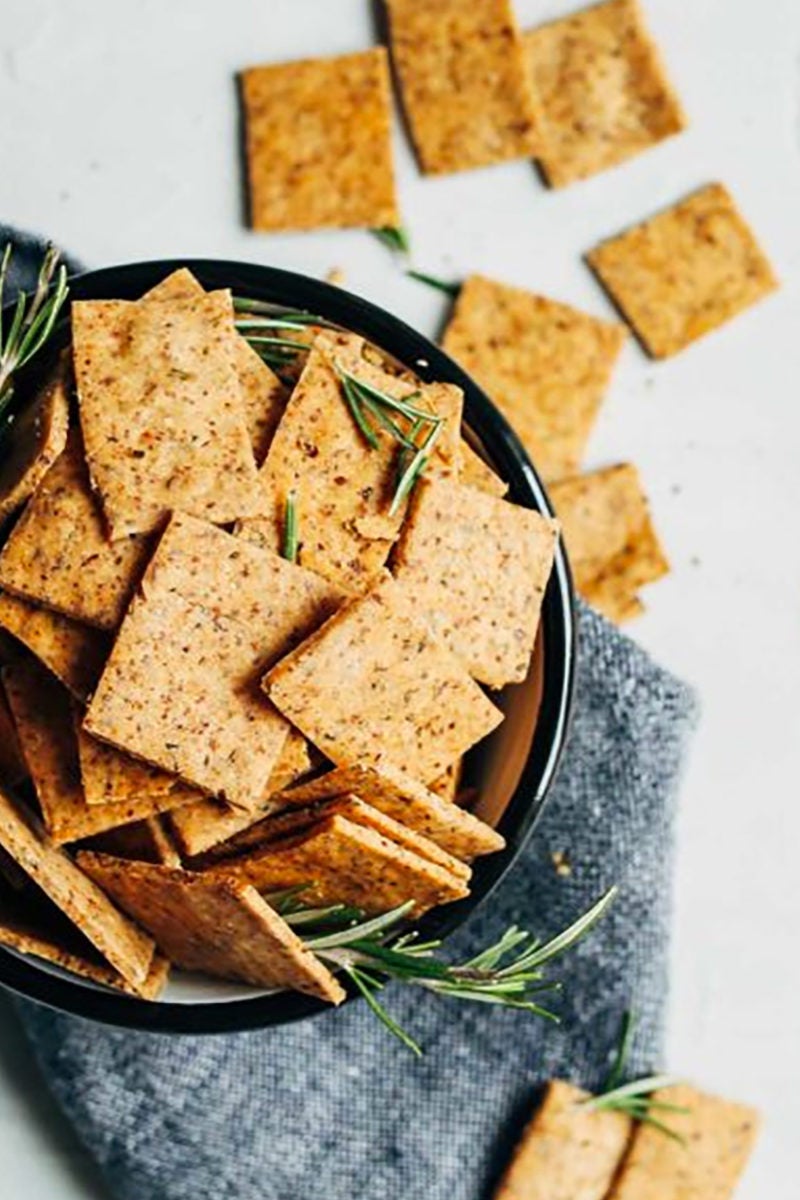 Homemade Crackers That Are So Easy to Make