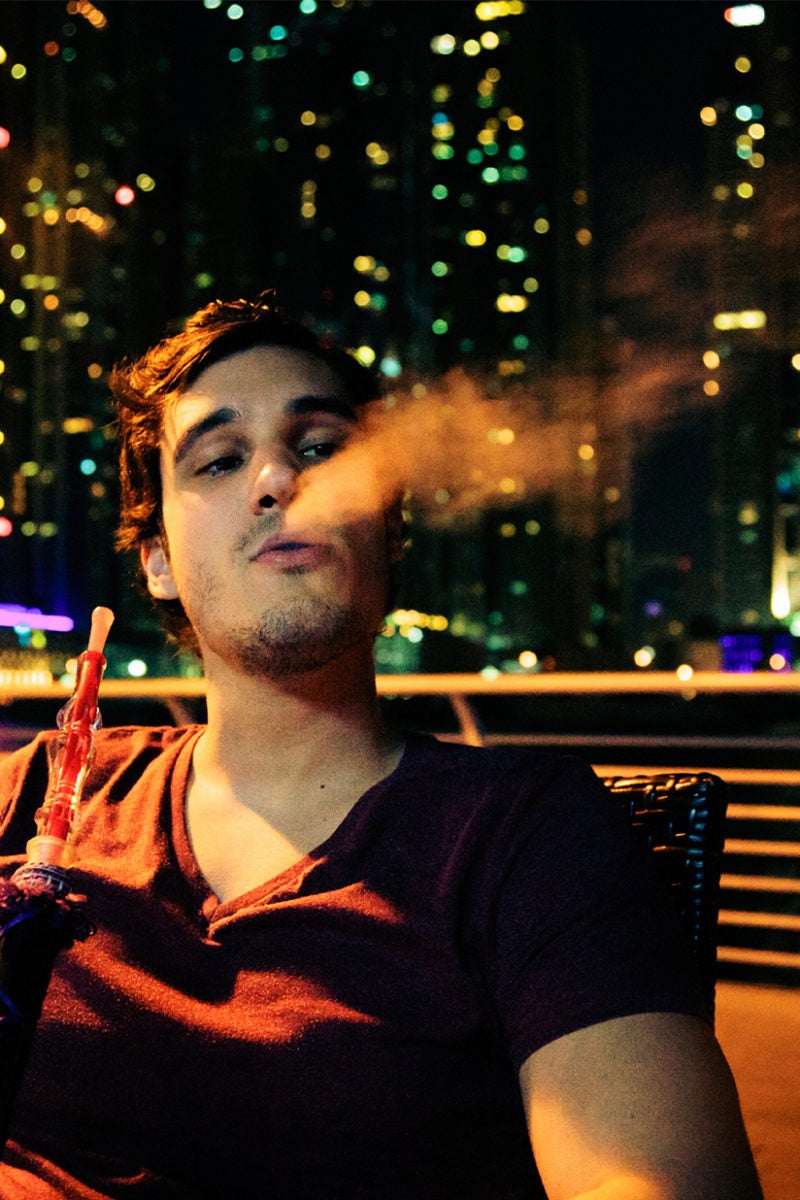 Hookah Smoking Is Worse for You Than We Thought