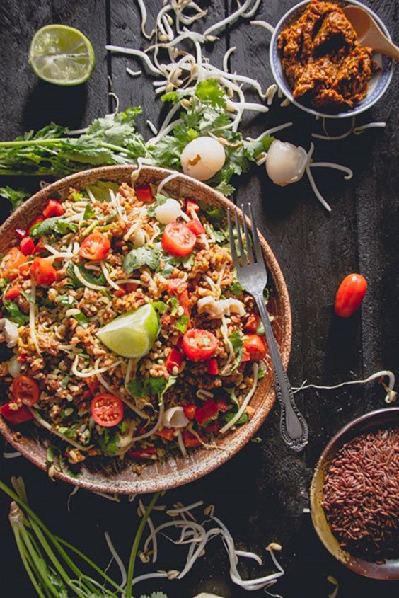 Asian Salad Recipes: Thai-Flavored Red Rice Salad With a Pepper, Lemongrass, and Lime Dressing