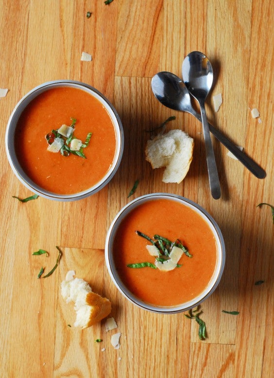 13. Roasted Garlic Tomato Soup