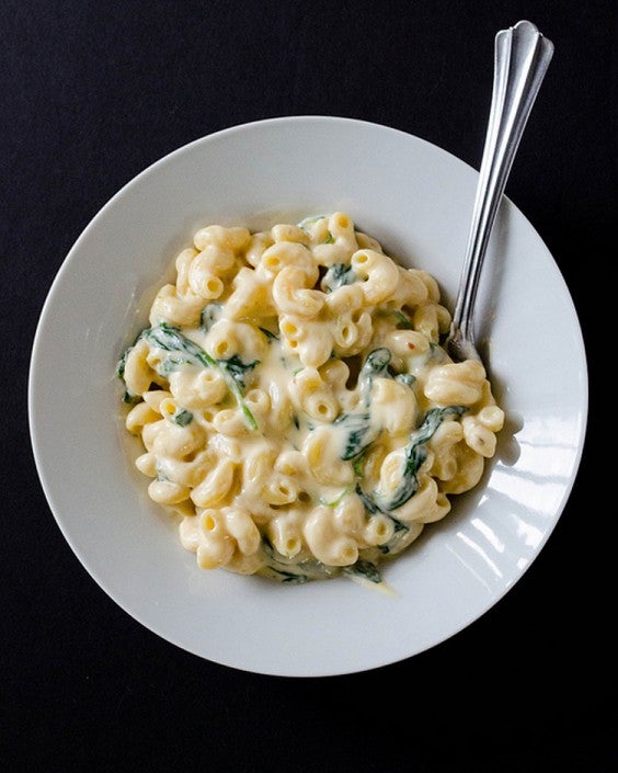 Healthy Dinner Recipes for Beginners: Creamy Greek Yogurt Mac and Cheese by Cooking ala Mel