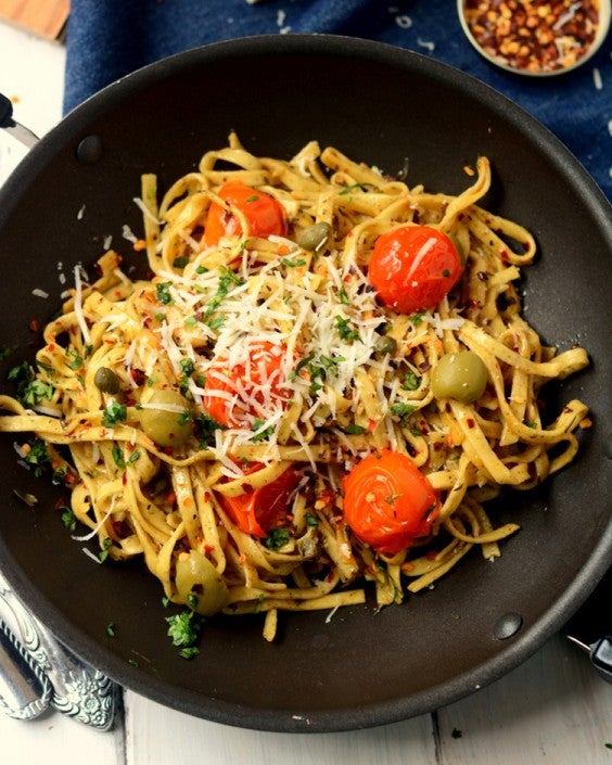 Healthy Dinner Recipes for Beginners: Pasta Arrabiata by Yummily Yours