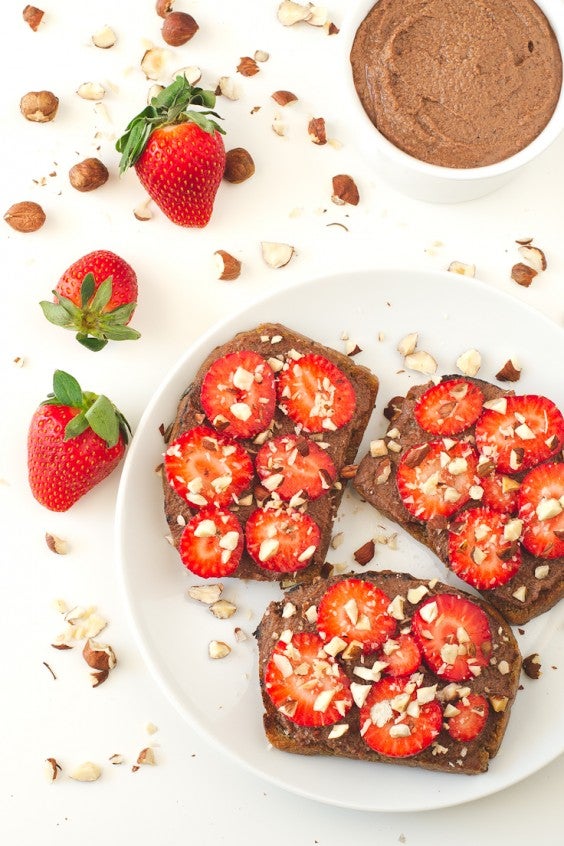 strawberry nutella bruschetta