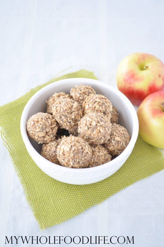 Apple Almond Energy Bites