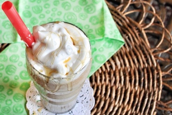 Recipe: Caramel Apple Pie Milkshake