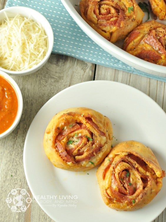 12. Cheesy Pepperoni Pizza Roll-Ups