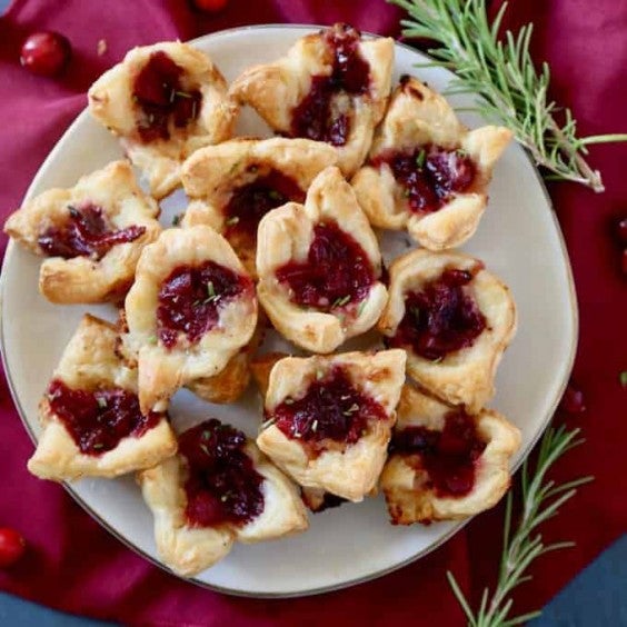 Cranberry Brie bites
