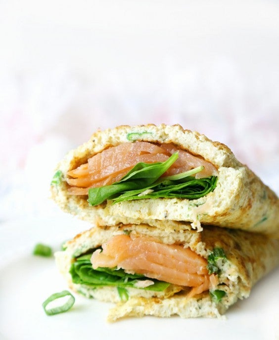 13. 10-Minute Smoked Salmon, Spinach, and Egg White Wraps