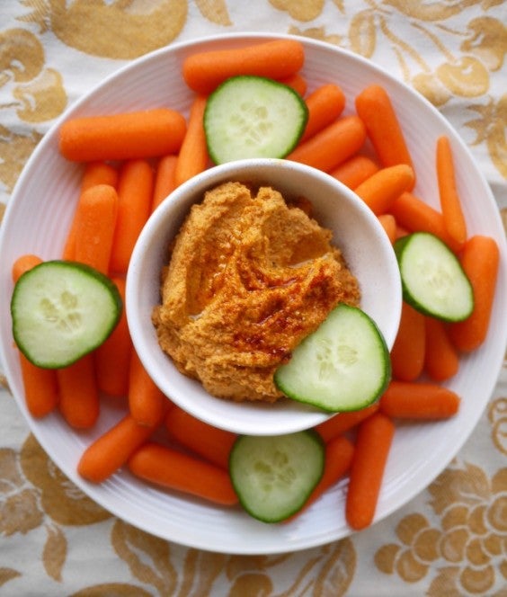 Paleo Snacks: Mediterranean Hummus