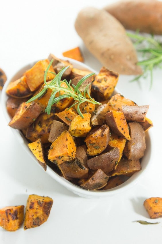 Paleo Snacks: Rosemary Roasted Sweet Potatoes