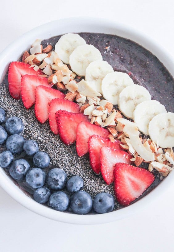 9 Healthy Smoothie Bowl Recipes You'll Want To Dive Into