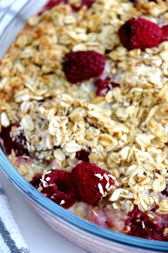 Oatmeal Casserole: 20 Recipes for Bakes, Bars, and More