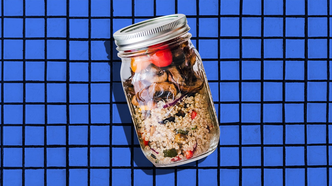 Deconstructed Sushi Jars for Clean Meal Prep!
