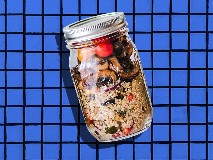 14 mason jar meals you can eat almost anywhere