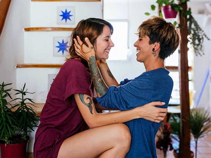 732px x 549px - How Do Lesbians Have Sex? Tips, Positions, Toys, and More