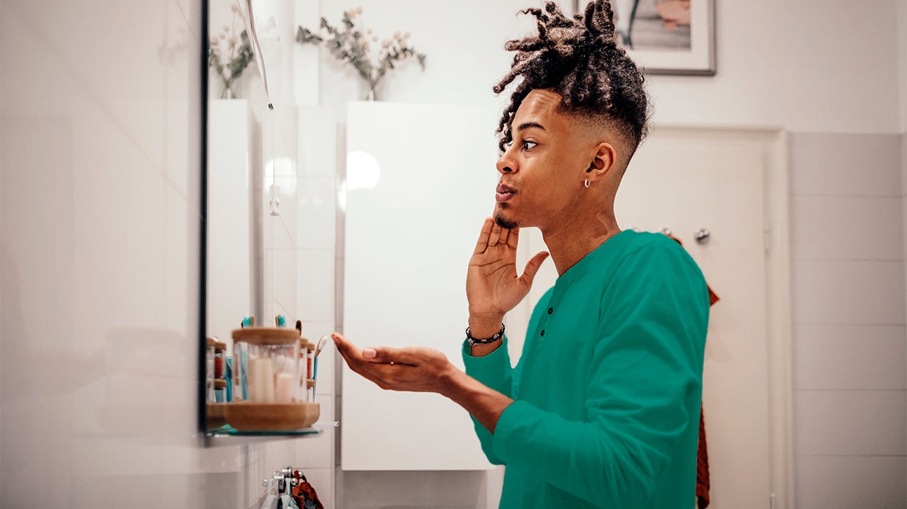 Shea Butter for Face: Benefits, Dry Skin, Acne, and Recipes