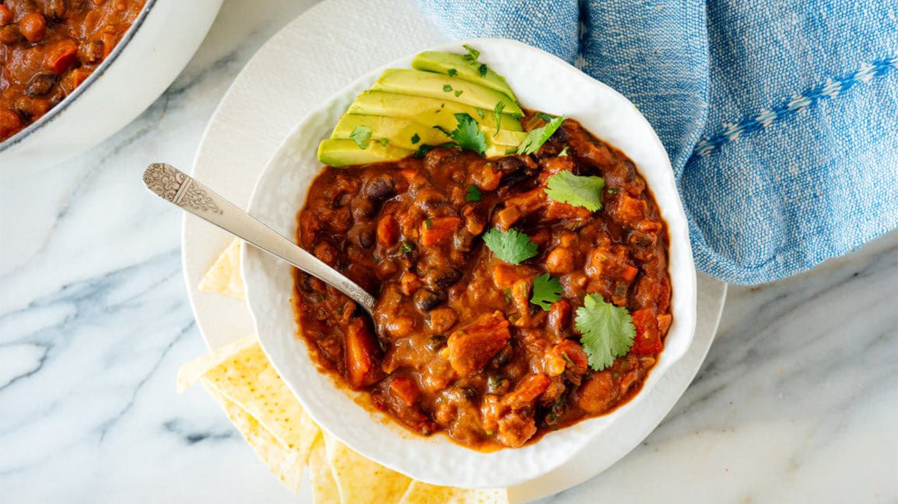 A Simple Veggie Chili Quick, Easy Deliciousness