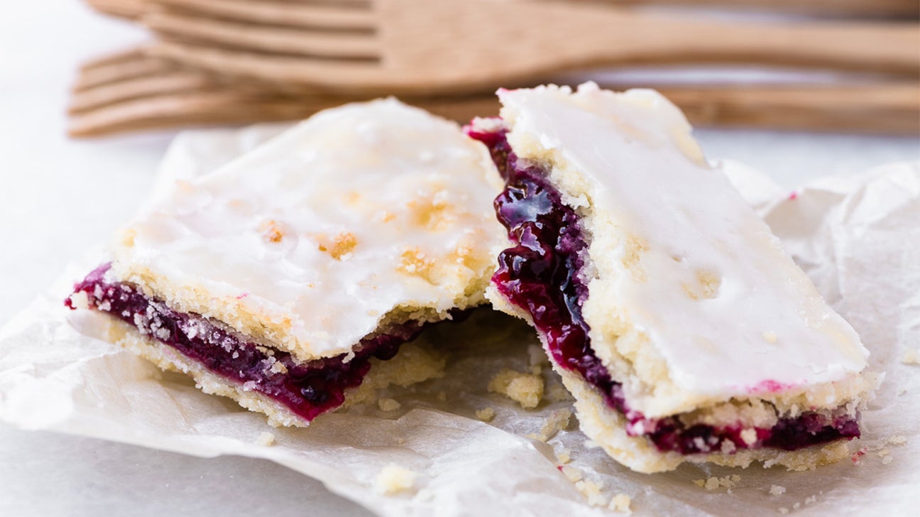 blackberry slab pie