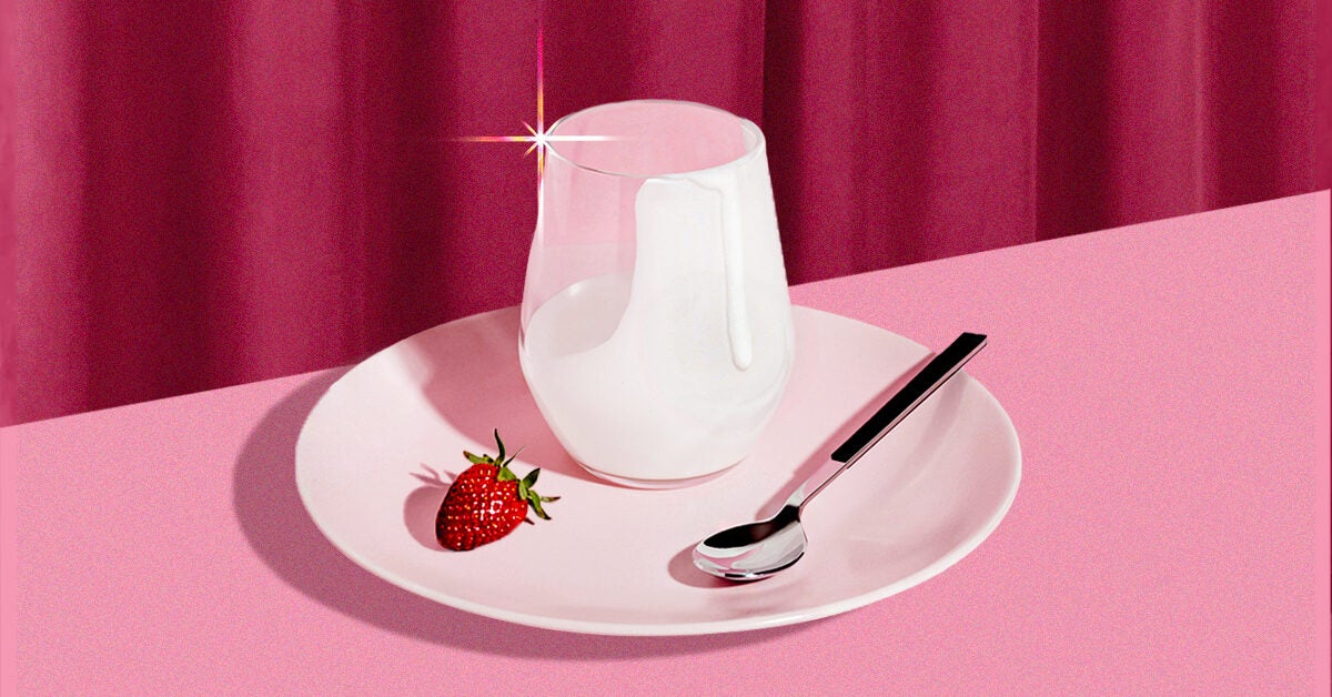 Greek Yogurt vs. Yogurt: Nutritional Similarities and Differences