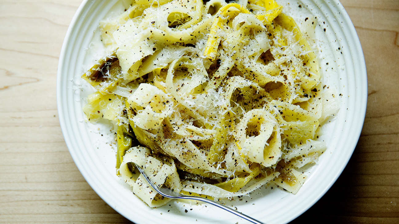 Braised leeks with pappardelle and parmesan