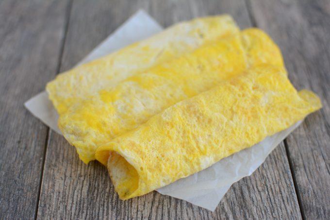 Breakfast egg wraps