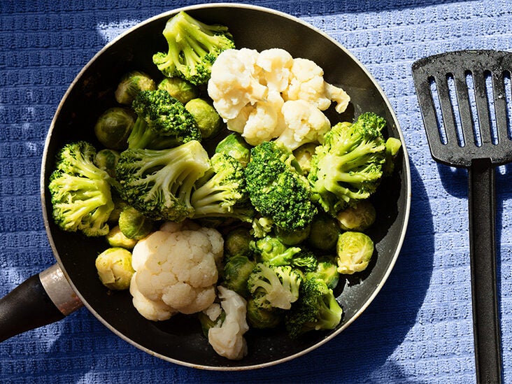 Broccoli vs. Cauliflower: Which is Better for You?