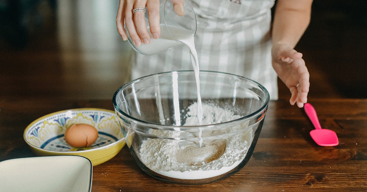 Buttermilk Substitute Alternatives, Vegan, and Recipes