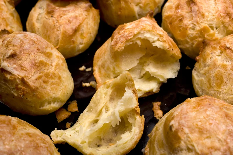 Black PepperManchego Cheese Puffs