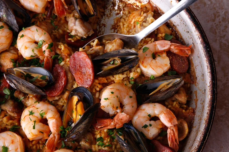 Frying Pan Paella Mixta (Paella with Seafood and Meat)