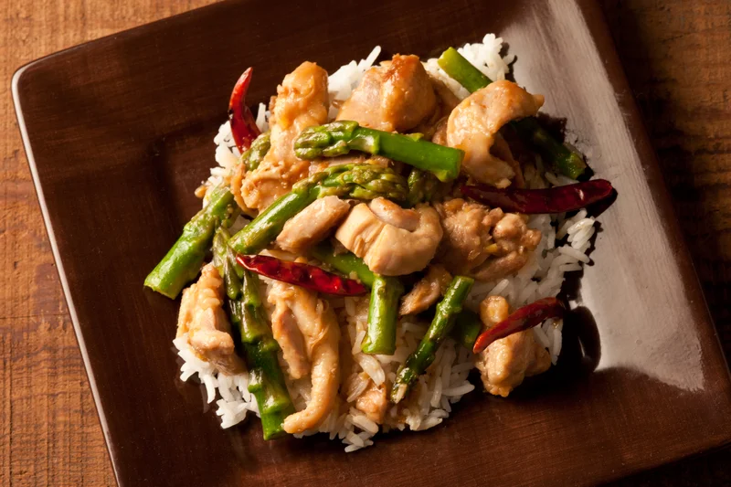 Spicy Chicken and Asparagus StirFry