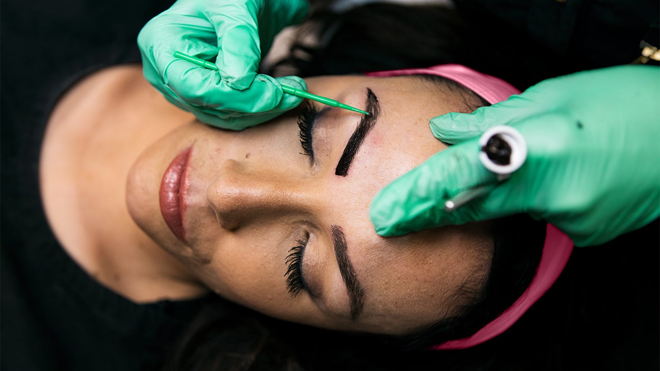 How Long Does Microblading Last? Fade Time Facts