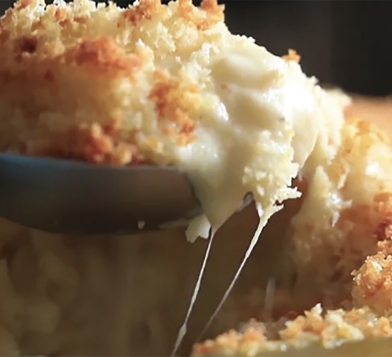 Three Cheese Mac and Cheese with Panko Bread Crumb Topping