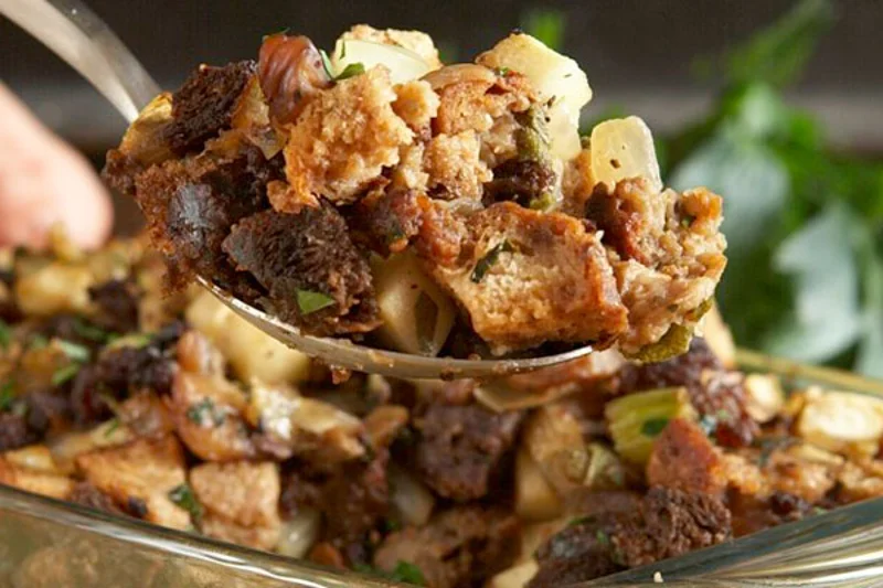Brown Bread Stuffing with Chestnuts, Apples, and Sausage