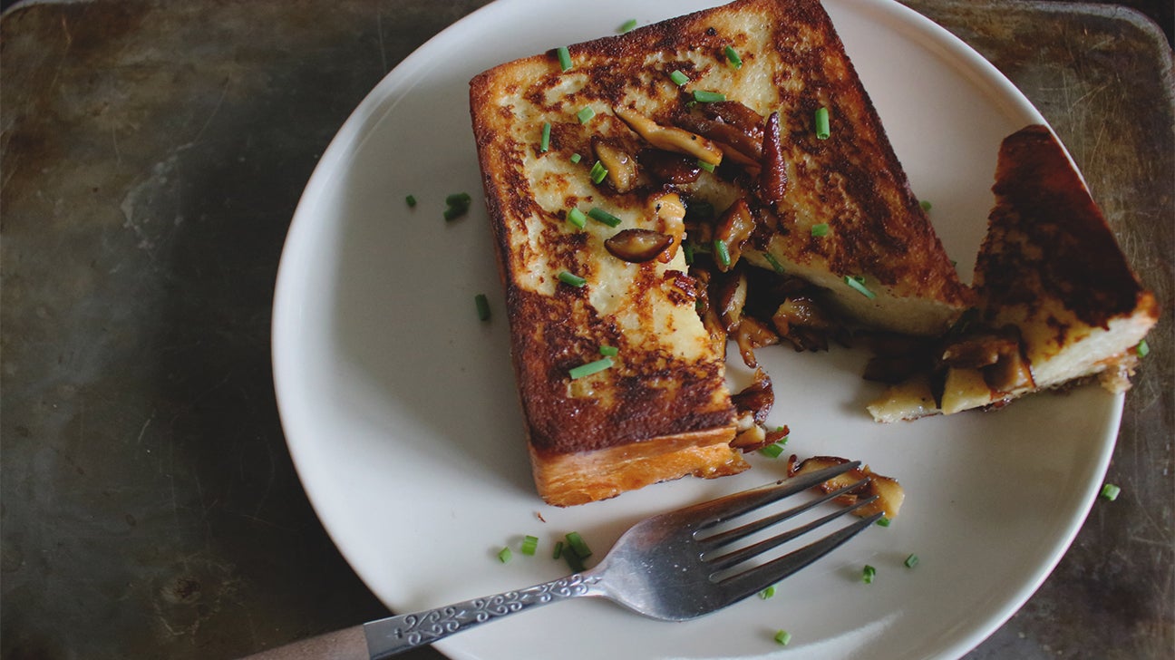 mushroom sauce french toast