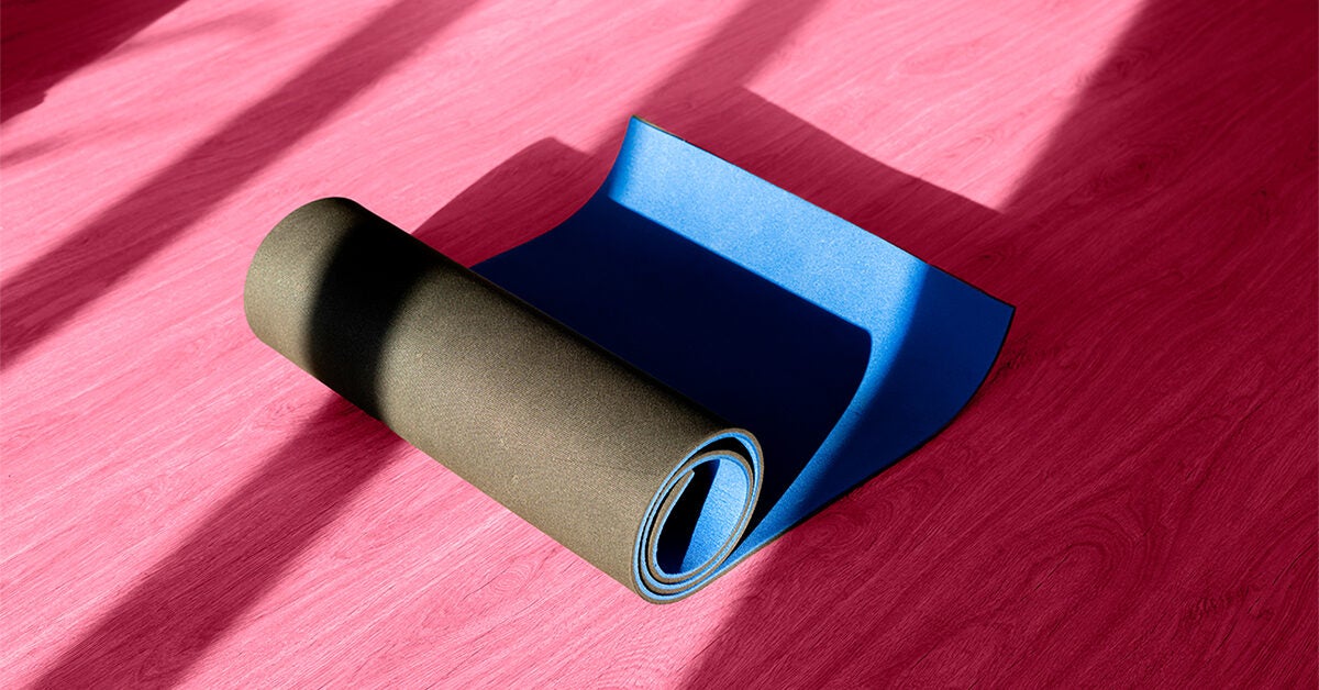 How to Clean Your Yoga Mat the Right Way