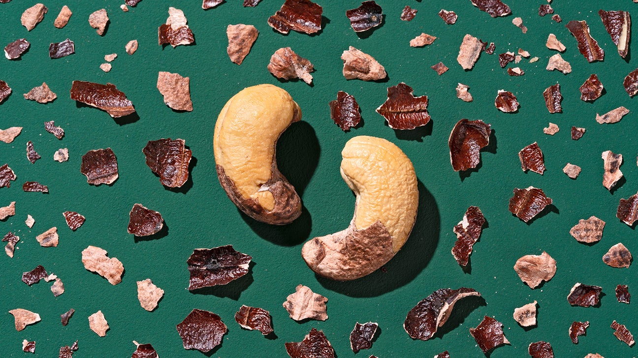 do-cashews-go-bad-how-to-spot-a-rancid-nut