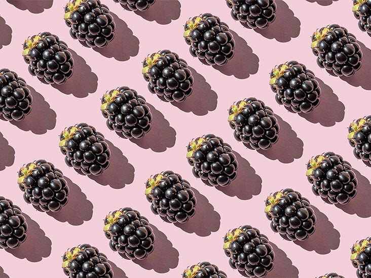 These Berries are the Bomb: 6 Best Blackberry Benefits