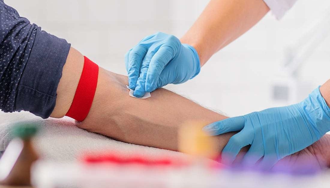 Height Weight Requirements For Donating Blood Red Cross Bios Pics