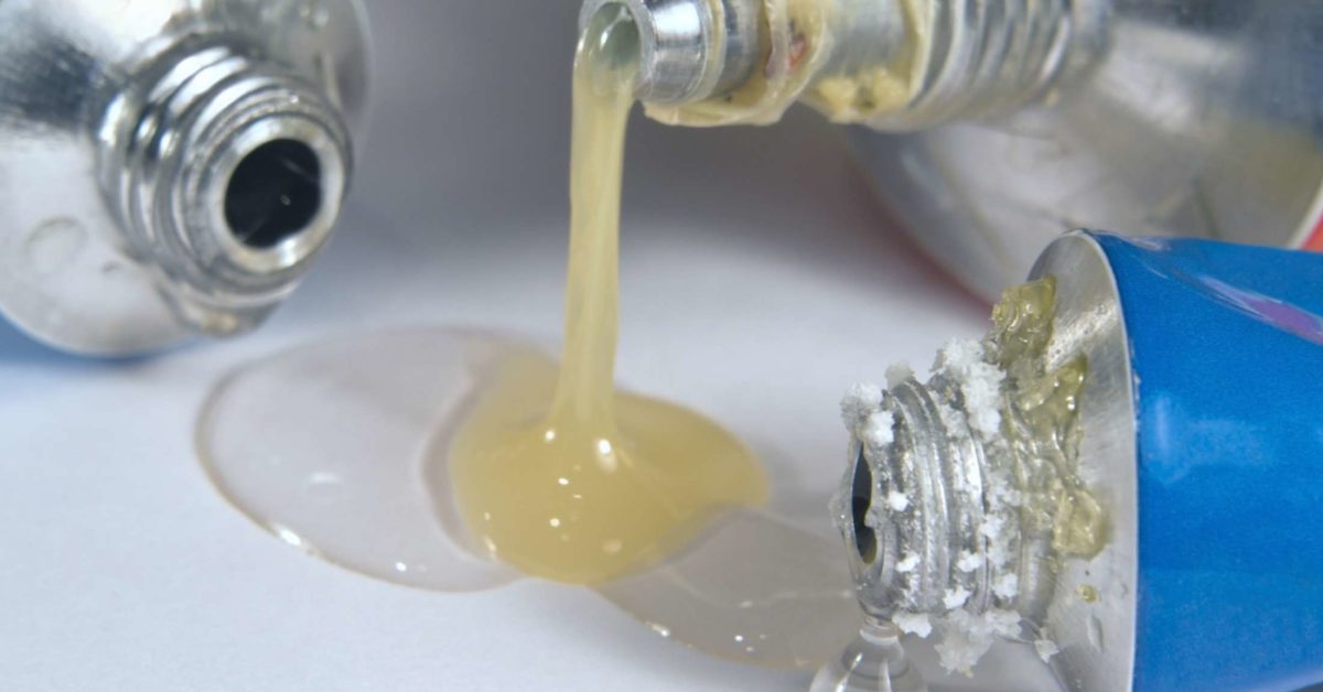 7 methods to get super glue off the skin