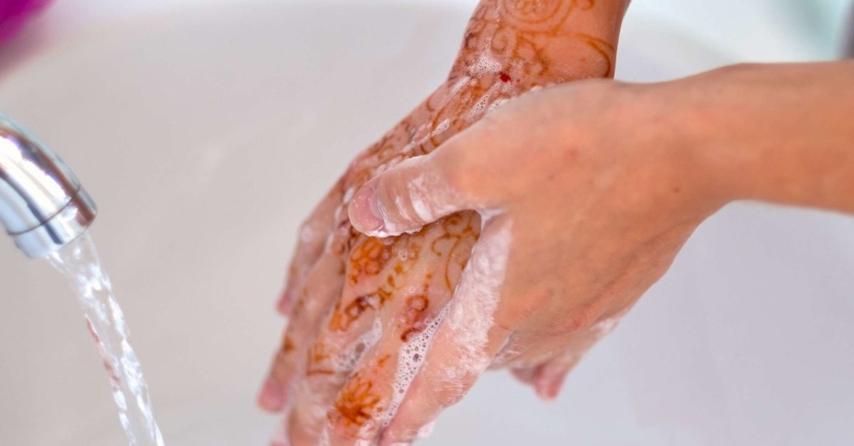 7 quick and easy ways to remove henna