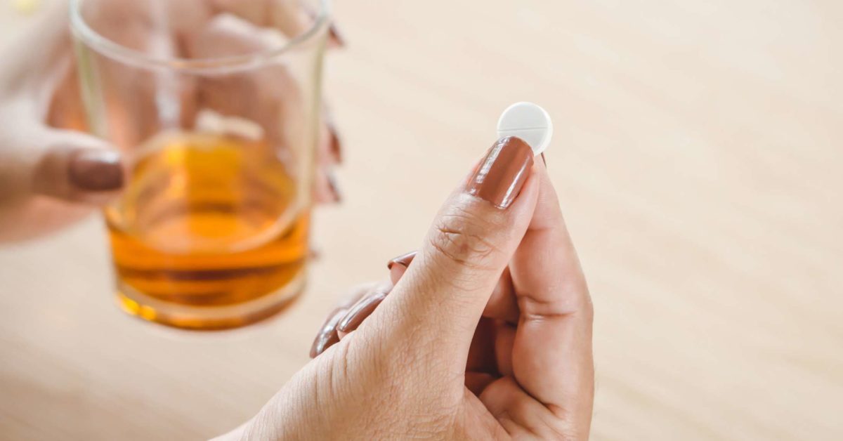 Alcohol and prednisone Are they safe to take together?