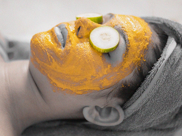 Turmeric face mask Benefits, side effects, and how to use